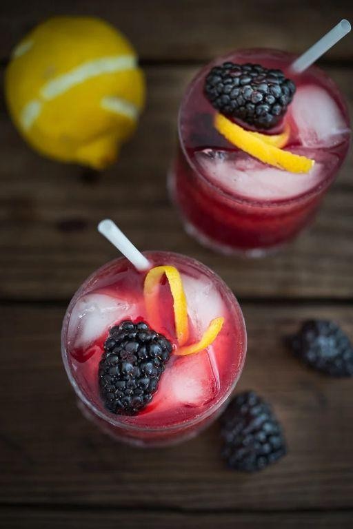 Blackberry Lemon Zest Cocktail