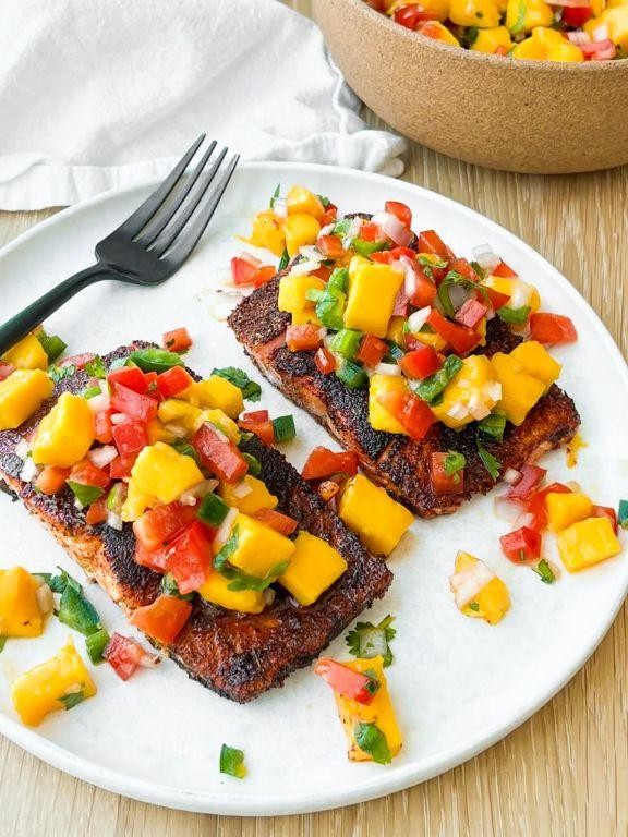 Blackened Keta Salmon with Mango Salsa