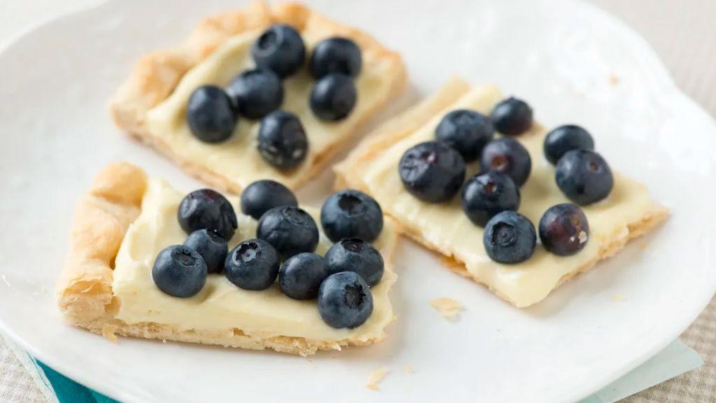 Blueberry Lemon Slab Pie