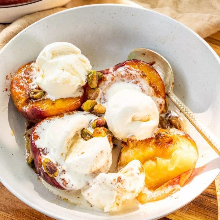 Bourbon-Glazed Grilled Peaches