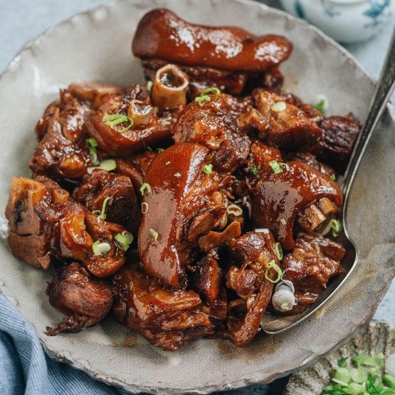 Braised Pig Feet with Soy Sauce and Star Anise
