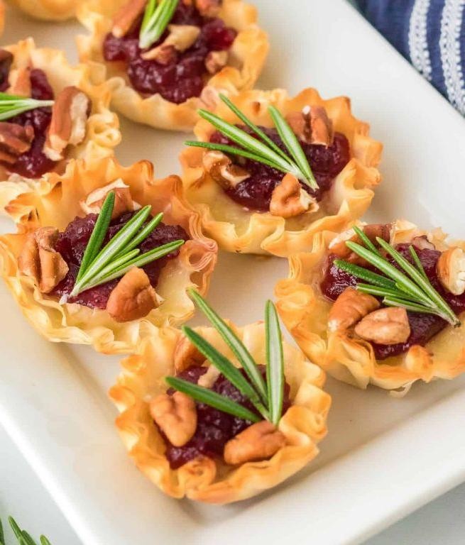 Brie and Cranberry Phyllo Bites