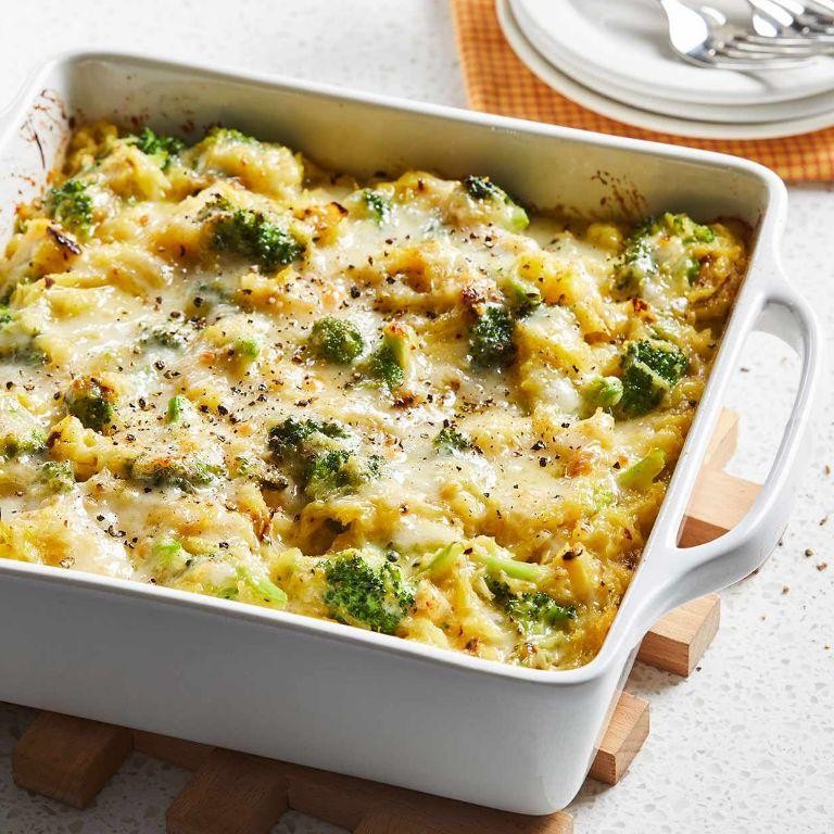 Broccoli Cheddar Spaghetti Squash Casserole
