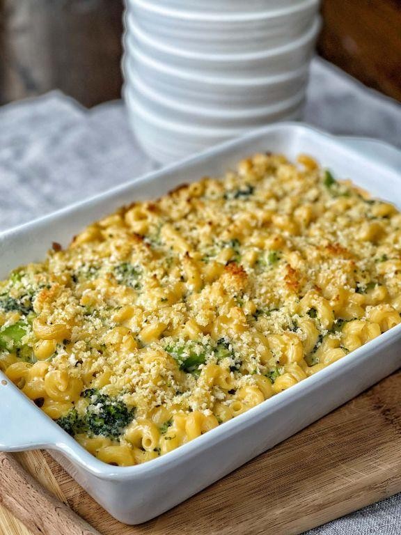 Broccoli and Cheddar Kraft Mac and Cheese
