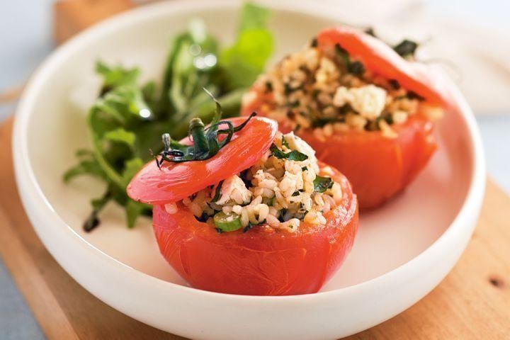 Brown Rice and Spinach Stuffed Tomatoes