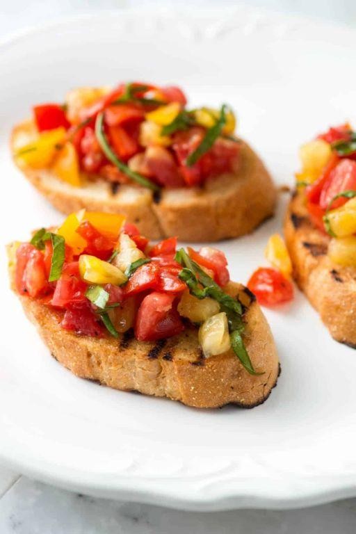 Bruschetta with Fresh Tomatoes and Herbs