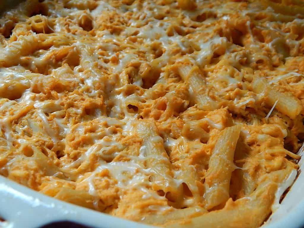 Buffalo Chicken Ranch Pasta Bake