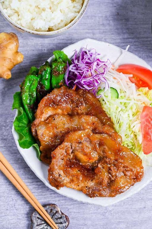 Buta no Shogayaki (Ginger Pork)