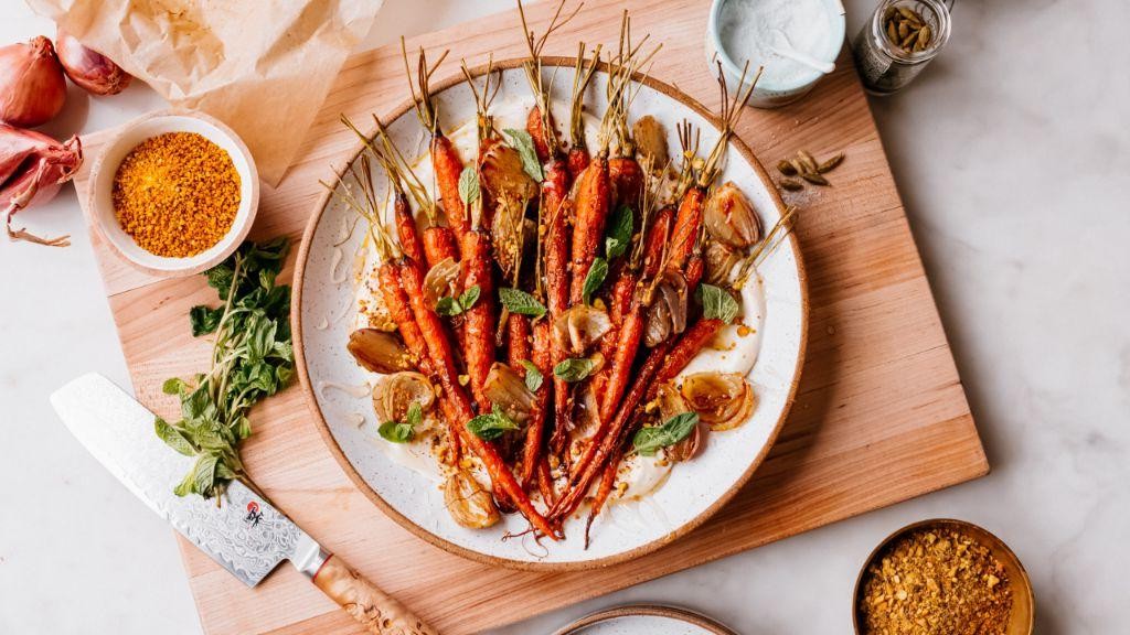 Cardamom honey glazed carrots