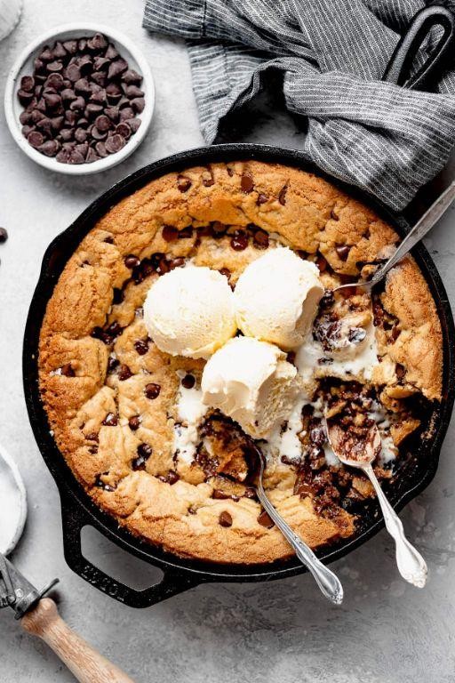 Cast Iron Skillet Chocolate Chip Cookie