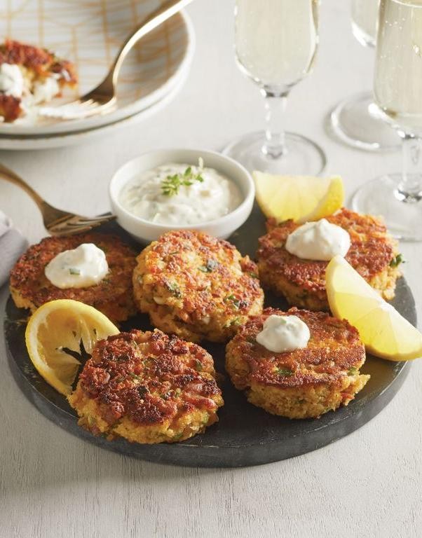 Cheesy Bacon Clam Cakes