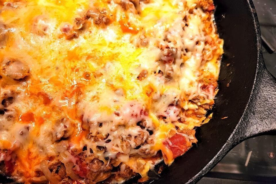 Cheesy Hamburger and Cabbage Casserole