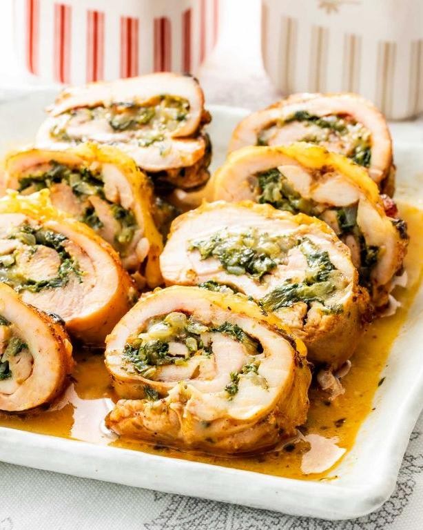 Cheesy Spinach Stuffed Chicken Thighs