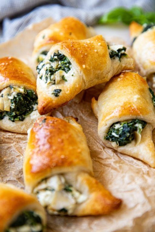 Cheesy Spinach and Artichoke Stuffed Crescent Rolls