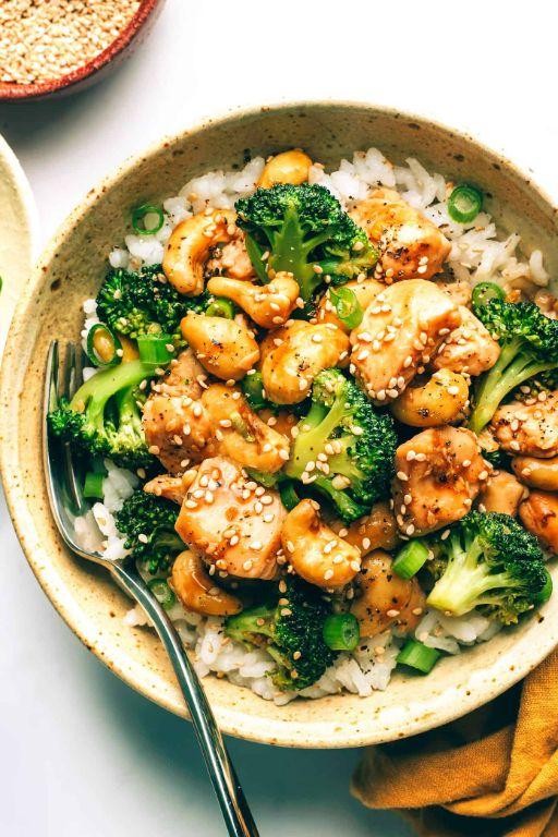 Chicken and Broccoli Stir-Fry with Cashews
