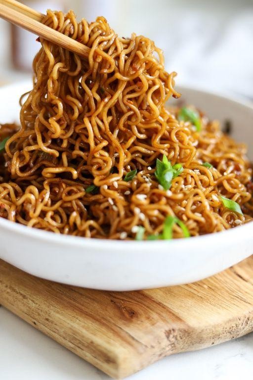 Chili Garlic Noodles with Ramen