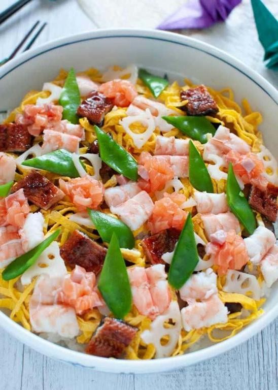 Chirashi Sushi (Scattered Sushi Bowl)
