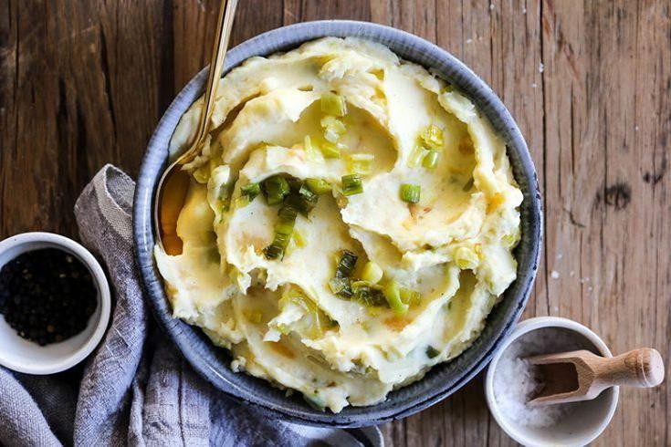Chive and Sour Cream Mashed Turnips