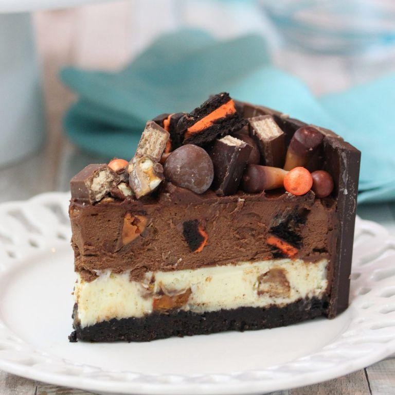 Chocolate Candy Cheesecake