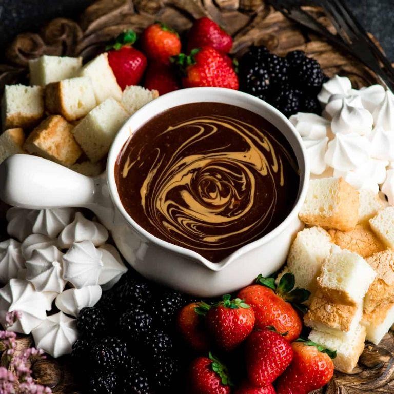 Chocolate Peanut Butter Fondue