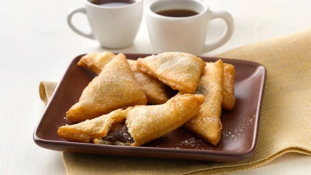 Chocolate-Filled Sopaipillas with Caramel Sauce