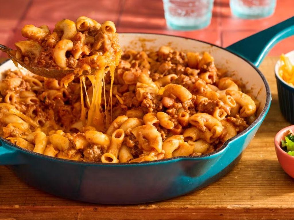 Classic Beef Chili Mac and Cheese