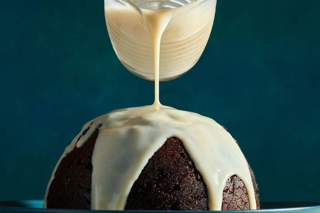 Classic Christmas Pudding with Brandy Sauce