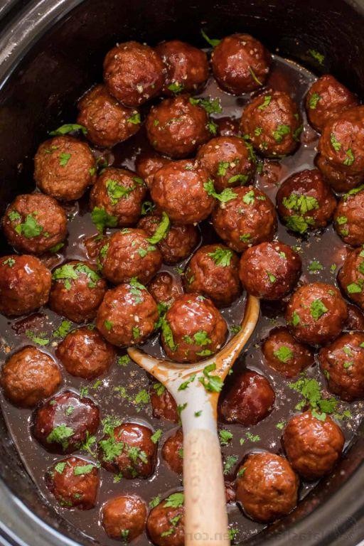 Classic Grape Jelly Meatballs