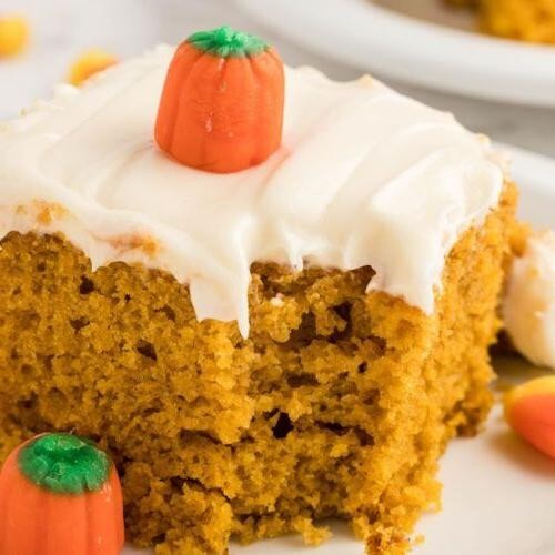 Classic Spiced Pumpkin Cake
