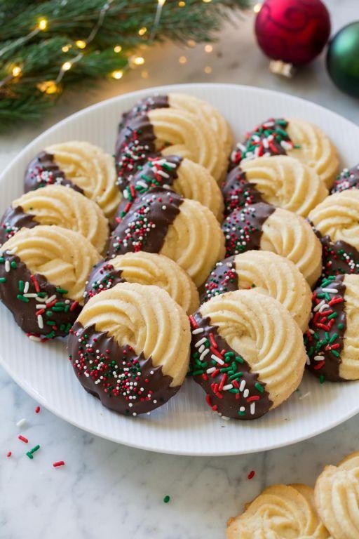 Classic Vanilla Christmas Butter Cookies