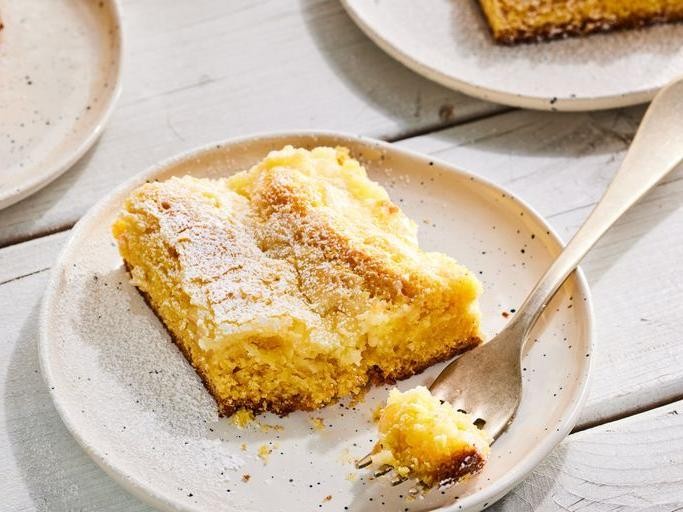 Coconut Cream Gooey Butter Cake