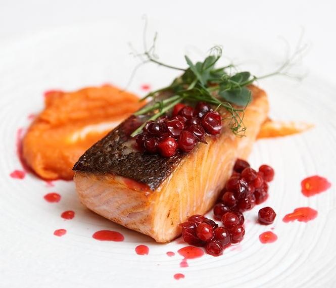 Cranberry Sauce Glazed Salmon