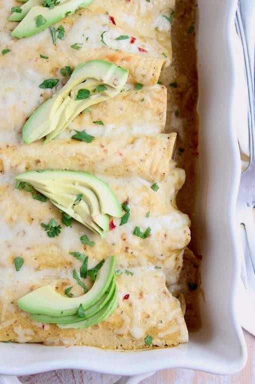 Creamy Avocado Chicken Enchilada Casserole