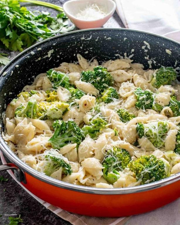 Creamy Broccoli Pasta