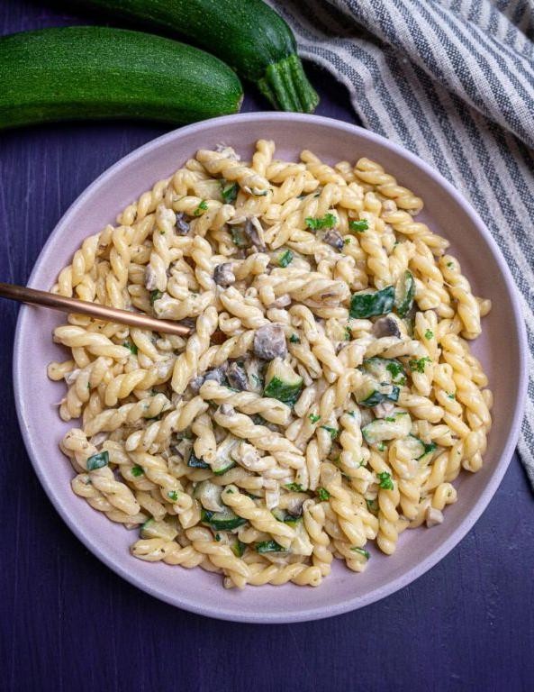 Creamy Garlic Mushroom Zucchini Noodles