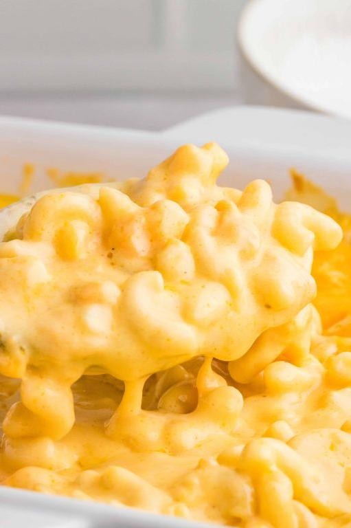Creamy Homemade Mac and Cheese