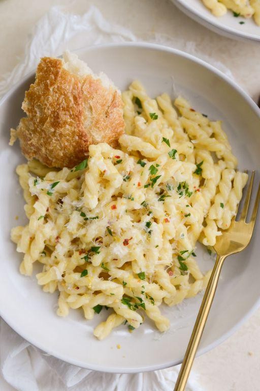Creamy Lemon Parmesan Pasta