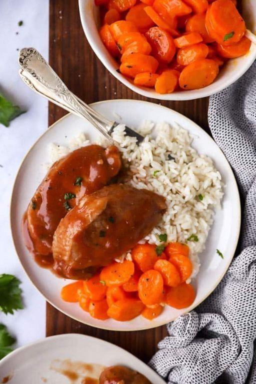 Crock Pot Pork Steak with Cranberry Sauce