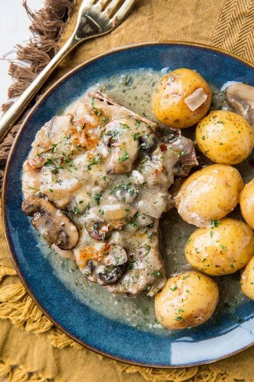 Crock Pot Pork Steak with Mushroom Gravy