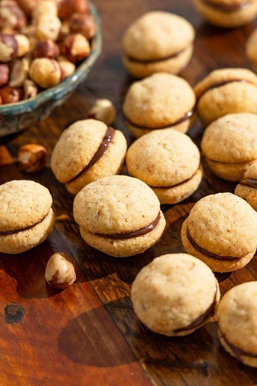 Crumbly Italian Hazelnut Baci di Dama