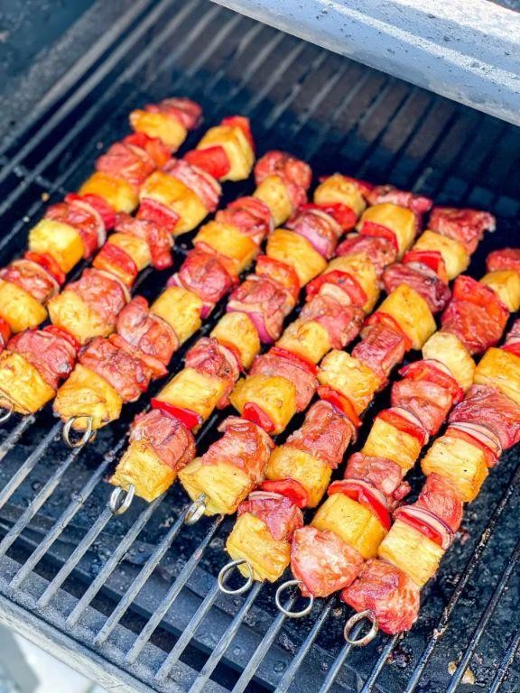 Cubed Pork and Pineapple Skewers
