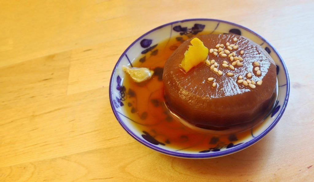 Daikon no Nimono (Braised Daikon Radish)