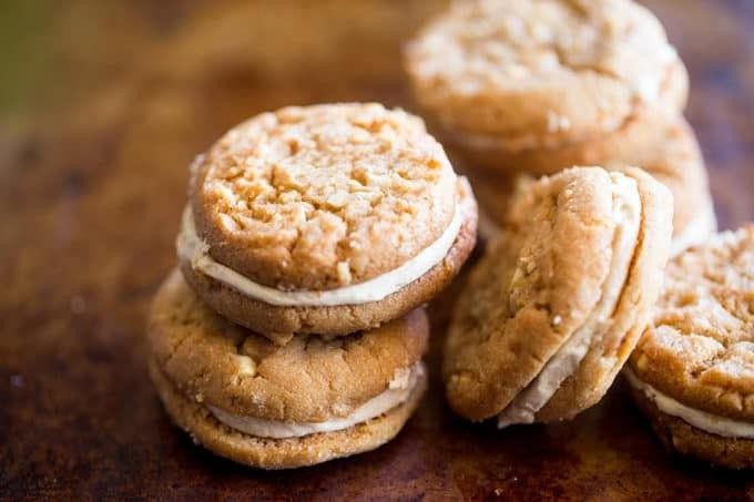 Do-si-dos Peanut Butter Sandwiches