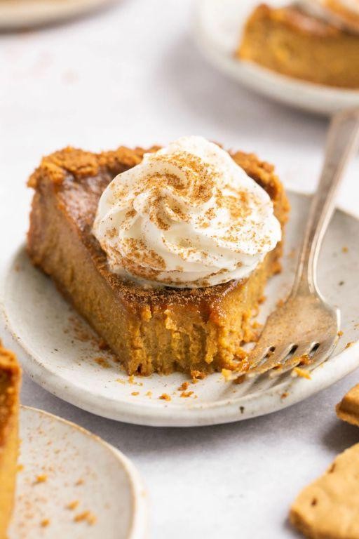 Easy Pumpkin Pie with Graham Cracker Crust