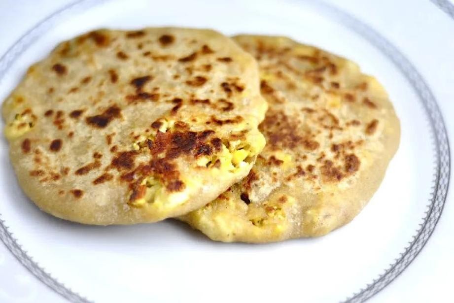 Egg Paratha (Scrambled Egg Stuffed Paratha)