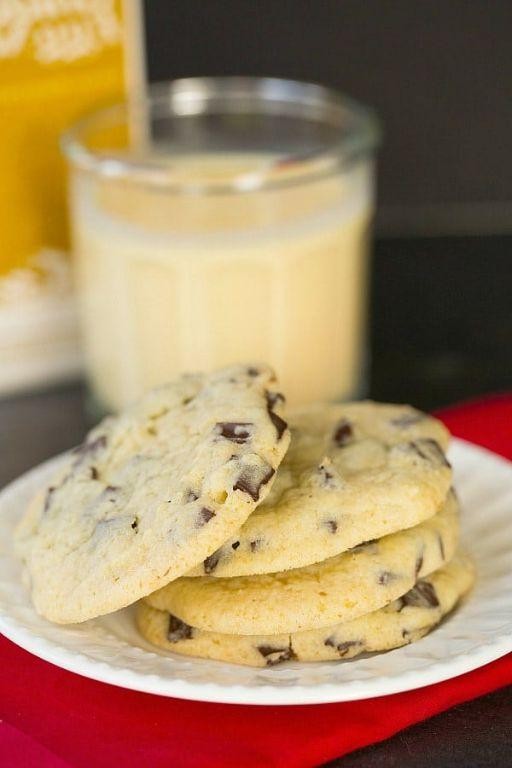 Eggnog Chocolate Chip Cookies