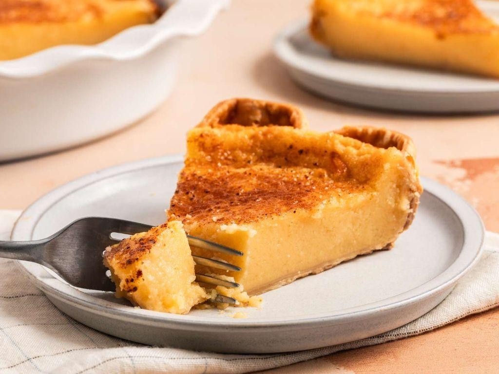 Eggnog Custard Pie