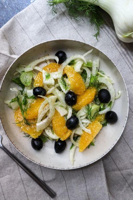 Fennel and Orange Salad with Black Olives