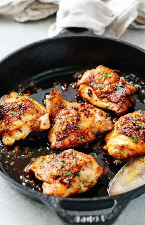 Garlic Butter Boneless Skinless Chicken Thighs