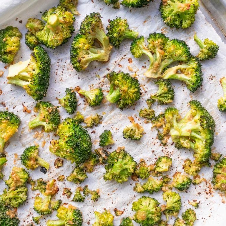 Garlic Butter Roasted Broccoli